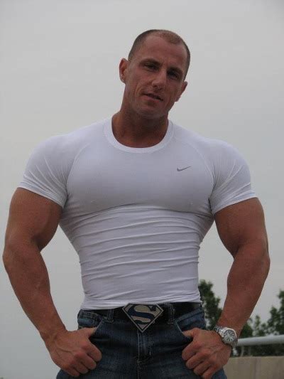 muscle man jerk off